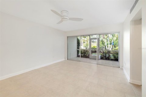 Condominio en venta en Sarasota, Florida, 1 dormitorio, 59.36 m2 № 2157021 - foto 15