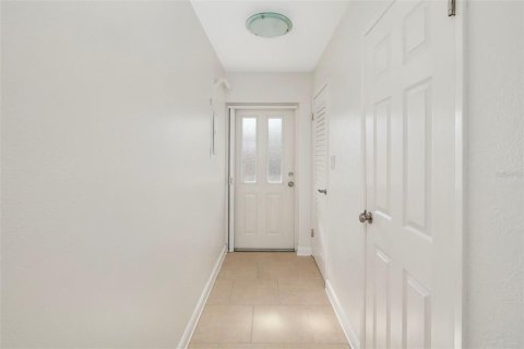 Condominio en venta en Sarasota, Florida, 1 dormitorio, 59.36 m2 № 2157021 - foto 2