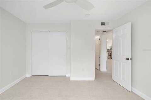 Condominio en venta en Sarasota, Florida, 1 dormitorio, 59.36 m2 № 2157021 - foto 12