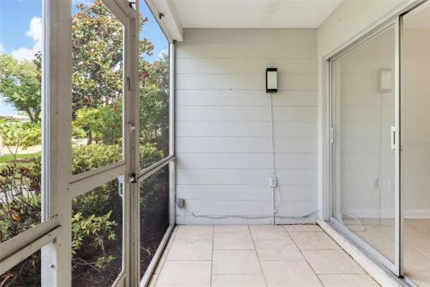 Condominio en venta en Sarasota, Florida, 1 dormitorio, 59.36 m2 № 2157021 - foto 18
