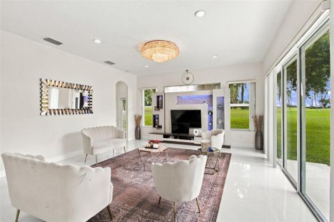 Villa ou maison à vendre à Valrico, Floride: 4 chambres, 272.11 m2 № 2418564 - photo 22
