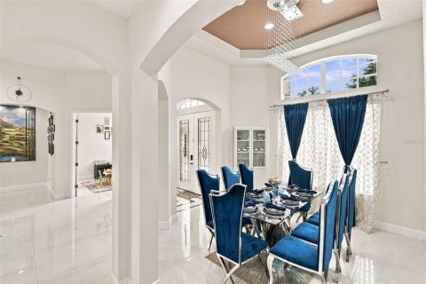 Villa ou maison à vendre à Valrico, Floride: 4 chambres, 272.11 m2 № 2418564 - photo 11