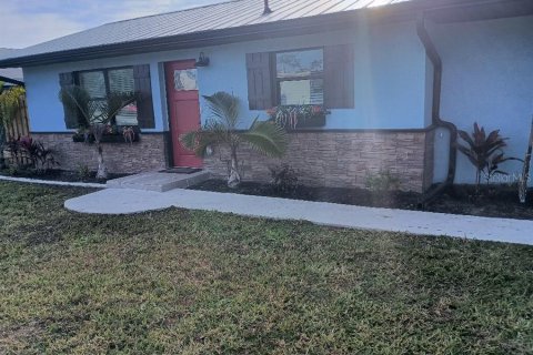 Casa en venta en Punta Gorda, Florida, 2 dormitorios, 67.26 m2 № 1523340 - foto 2