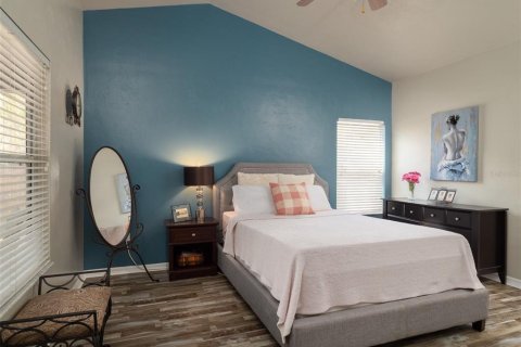 Villa ou maison à louer à Gainesville, Floride: 4 chambres, 168.62 m2 № 1907204 - photo 15