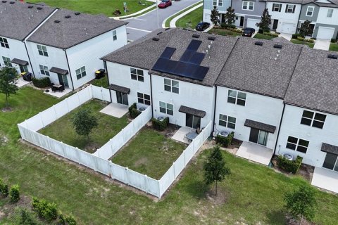 Townhouse in Davenport, Florida 3 bedrooms, 130.43 sq.m. № 1835037 - photo 28