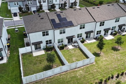 Townhouse in Davenport, Florida 3 bedrooms, 130.43 sq.m. № 1835037 - photo 27