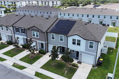Townhouse in Davenport, Florida 3 bedrooms, 130.43 sq.m. № 1835037 - photo 5