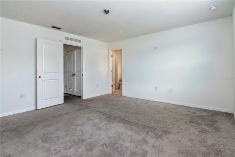 Townhouse in Davenport, Florida 3 bedrooms, 130.43 sq.m. № 1835037 - photo 18