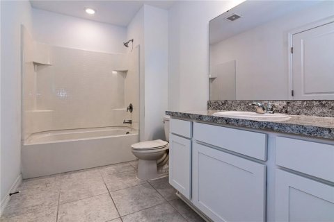 Townhouse in Davenport, Florida 3 bedrooms, 130.43 sq.m. № 1835037 - photo 19