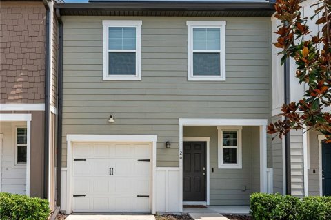 Townhouse in Davenport, Florida 3 bedrooms, 130.43 sq.m. № 1835037 - photo 2