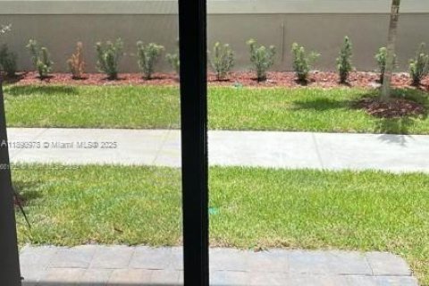 Adosado en alquiler en Florida City, Florida, 3 dormitorios, 136.19 m2 № 1944648 - foto 15