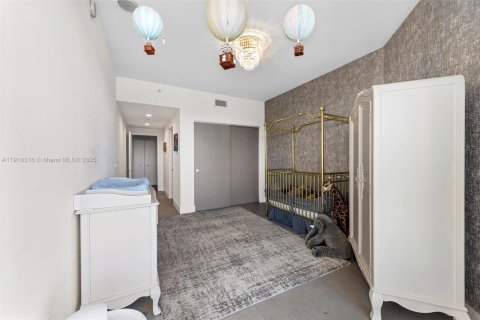 Condo in North Miami Beach, Florida, 3 bedrooms № 1974270 - photo 26