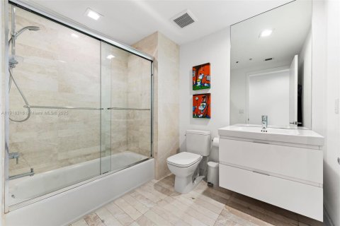 Condo in North Miami Beach, Florida, 3 bedrooms № 1974270 - photo 27