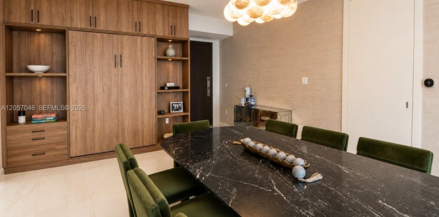 Condo à Miami, Floride, 2 chambres  № 2326077