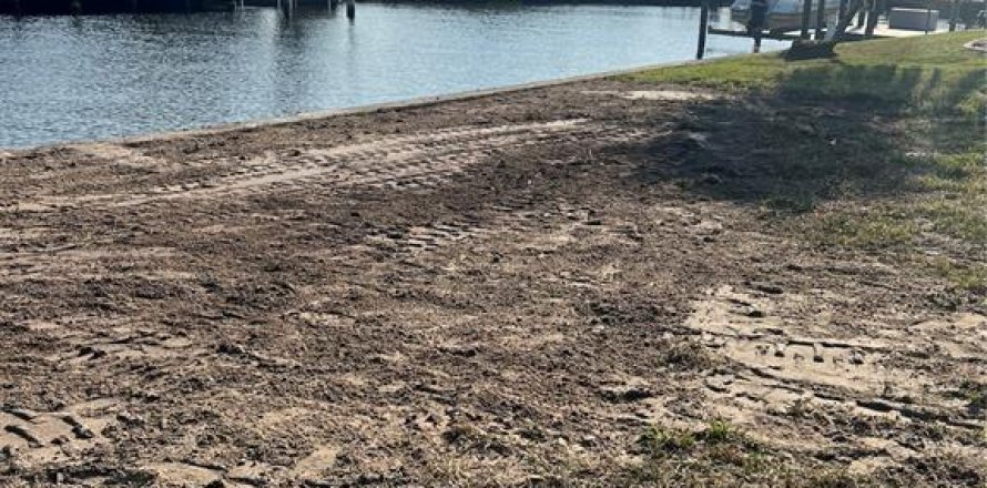 Terreno en Port Charlotte, Florida № 383269