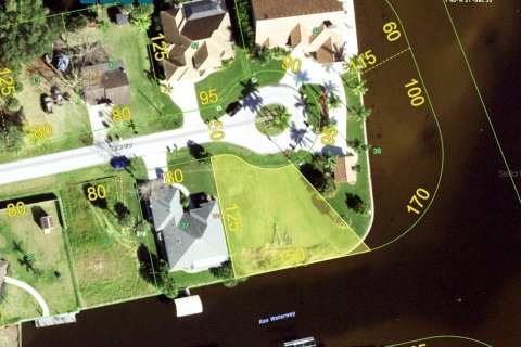 Terreno en venta en Port Charlotte, Florida № 383269 - foto 22