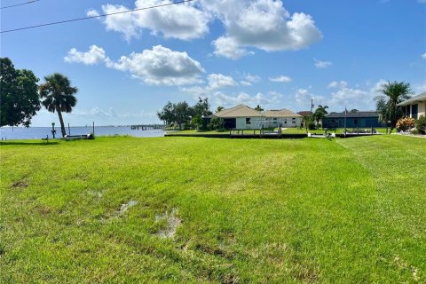 Terreno en venta en Port Charlotte, Florida № 383269 - foto 15