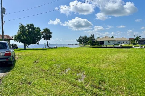 Terreno en venta en Port Charlotte, Florida № 383269 - foto 16