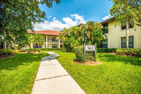 Copropriété à louer à Stuart, Floride: 2 chambres, 110.37 m2 № 2085930 - photo 2