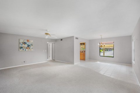 Copropriété à louer à Stuart, Floride: 2 chambres, 110.37 m2 № 2085930 - photo 6