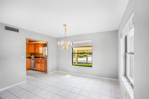 Copropriété à louer à Stuart, Floride: 2 chambres, 110.37 m2 № 2085930 - photo 9