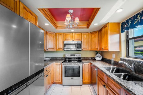 Copropriété à louer à Stuart, Floride: 2 chambres, 110.37 m2 № 2085930 - photo 12