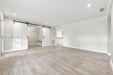 Casa en venta en Oakland Park, Florida, 3 dormitorios, 119.29 m2 № 2362873 - foto 6