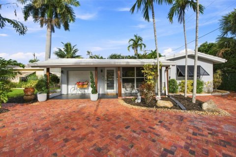 Casa en Oakland Park, Florida 3 dormitorios, 119.29 m2 № 2362873