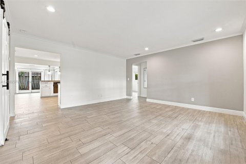 Casa en venta en Oakland Park, Florida, 3 dormitorios, 119.29 m2 № 2362873 - foto 4