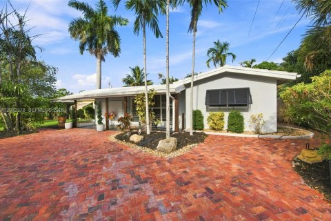 Casa en venta en Oakland Park, Florida, 3 dormitorios, 119.29 m2 № 2362873 - foto 2