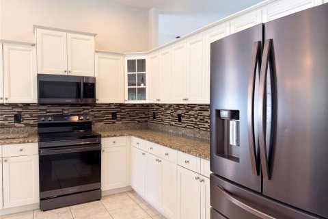 House in North Port, Florida 3 bedrooms, 194.17 sq.m. № 2397057 - photo 6