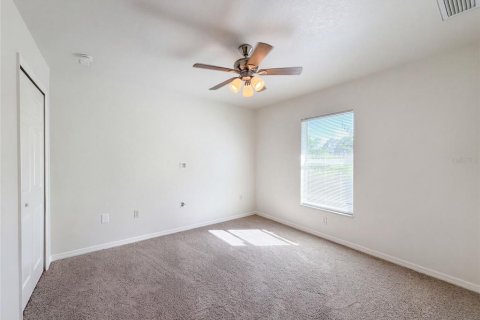 House in North Port, Florida 3 bedrooms, 194.17 sq.m. № 2397057 - photo 20