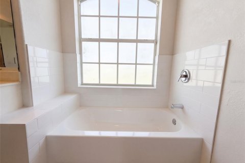 House in North Port, Florida 3 bedrooms, 194.17 sq.m. № 2397057 - photo 28