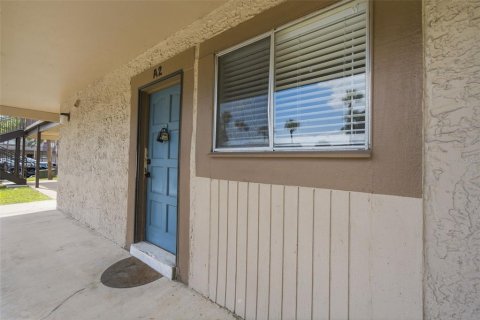 Condo in Tampa, Florida, 1 bedroom  № 2231629 - photo 2