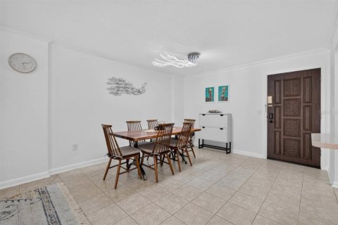 Condo in Ormond Beach, Florida, 2 bedrooms  № 2428636 - photo 11