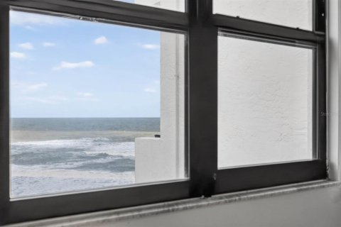 Condo in Ormond Beach, Florida, 2 bedrooms  № 2428636 - photo 28