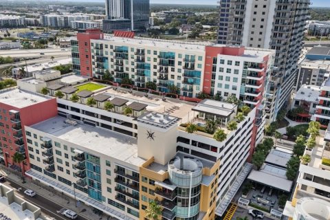 Condo in Tampa, Florida, 1 bedroom  № 2097016 - photo 2