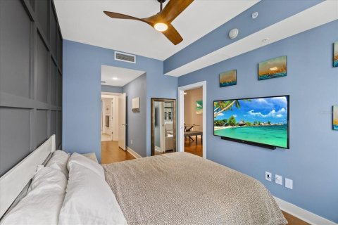 Condo in Tampa, Florida, 1 bedroom  № 2097016 - photo 28