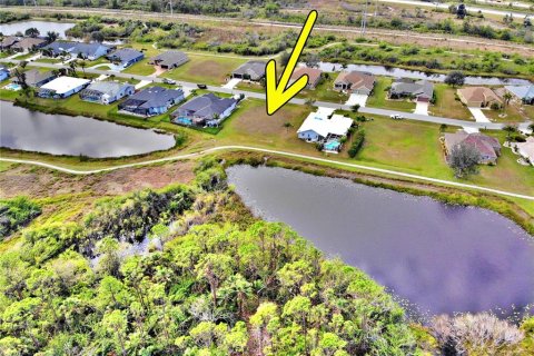 Land in Lake Suzy, Florida № 1426067 - photo 4