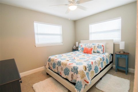 Casa en alquiler en Sarasota, Florida, 3 dormitorios, 106.93 m2 № 220789 - foto 18