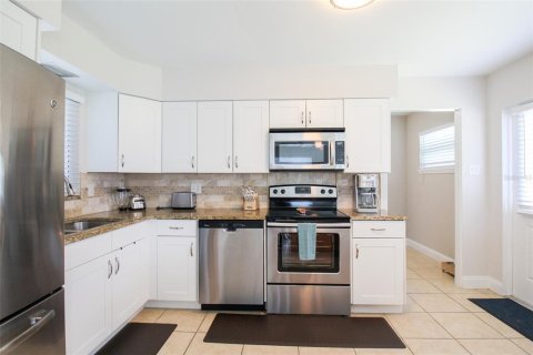 Casa en alquiler en Sarasota, Florida, 3 dormitorios, 106.93 m2 № 220789 - foto 29