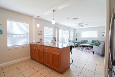 Casa en alquiler en Sarasota, Florida, 3 dormitorios, 106.93 m2 № 220789 - foto 30