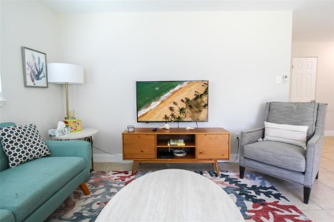 Casa en alquiler en Sarasota, Florida, 3 dormitorios, 106.93 m2 № 220789 - foto 25