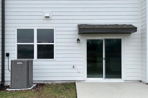 Adosado en alquiler en Davenport, Florida, 3 dormitorios № 1509621 - foto 2