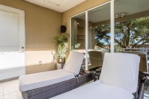 Townhouse in Kissimmee, Florida 4 bedrooms, 222.59 sq.m. № 1650537 - photo 13