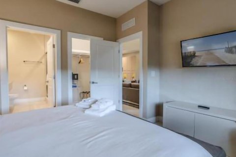 Townhouse in Kissimmee, Florida 4 bedrooms, 222.59 sq.m. № 1650537 - photo 23