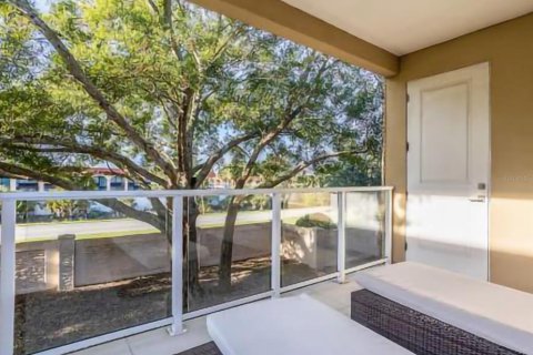Townhouse in Kissimmee, Florida 4 bedrooms, 222.59 sq.m. № 1650537 - photo 14
