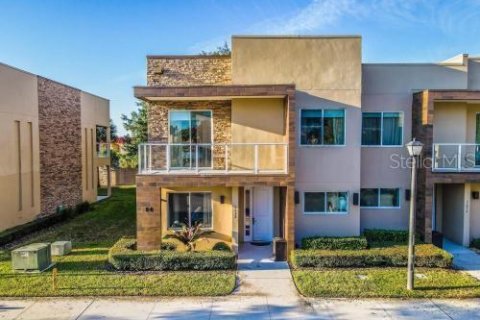 Townhouse in Kissimmee, Florida 4 bedrooms, 222.59 sq.m. № 1650537 - photo 1