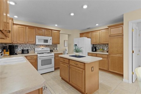 Casa en venta en The Villages, Florida, 3 dormitorios, 154.87 m2 № 1837952 - foto 18