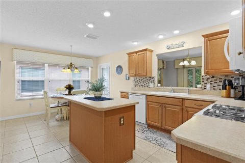 Casa en venta en The Villages, Florida, 3 dormitorios, 154.87 m2 № 1837952 - foto 14